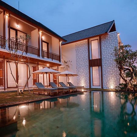 Отель One Degree Sunset Hill Leisure Улувату Экстерьер фото