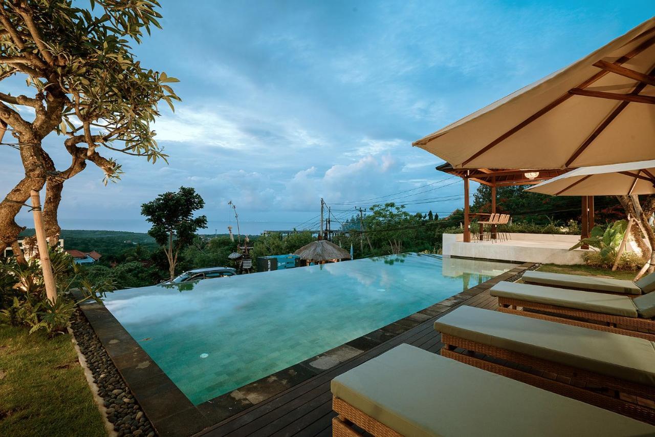 Отель One Degree Sunset Hill Leisure Улувату Экстерьер фото